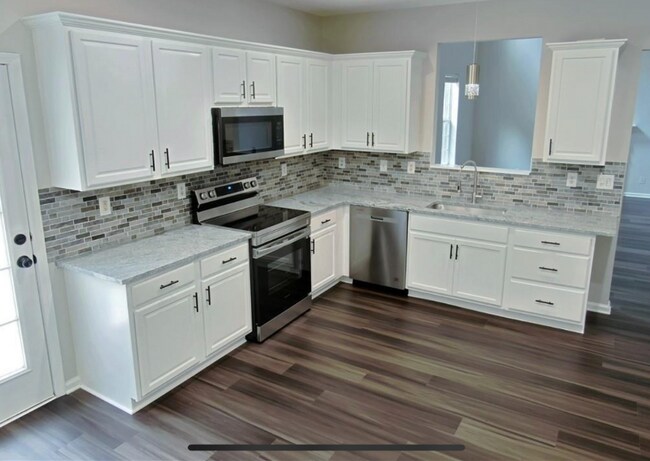 Building Photo - 3225 Blackwood Ln