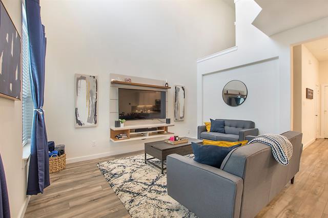 Building Photo - 6429 Northern Dancer Dr