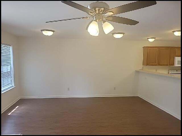 Building Photo - 10800 Frenchmen Loop