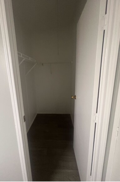 Building Photo - 3601 E Wyoming Ave