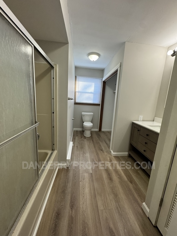 Building Photo - 600 South St