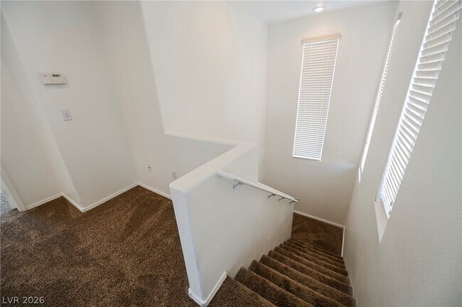 Building Photo - 9996 Alder Springs Ct