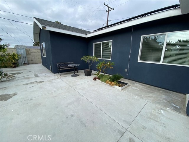 Building Photo - 1653 W Chateau Pl