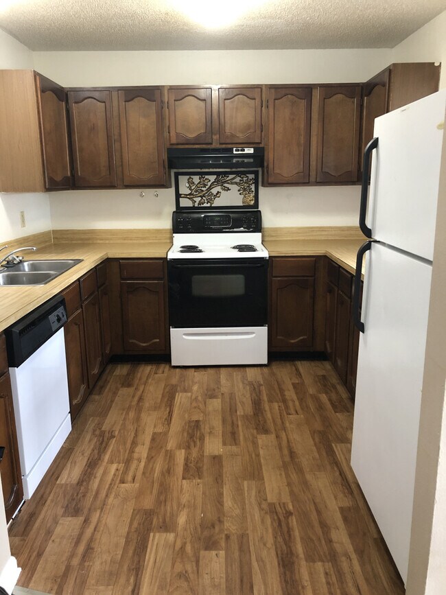 Building Photo - Fairfax