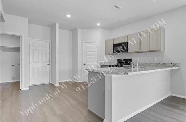 Building Photo - Brand New!! 3 Bed 2 Bath Home in Edgerton-Coming SOON!!