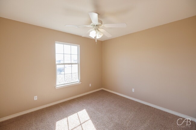 Building Photo - For Lease