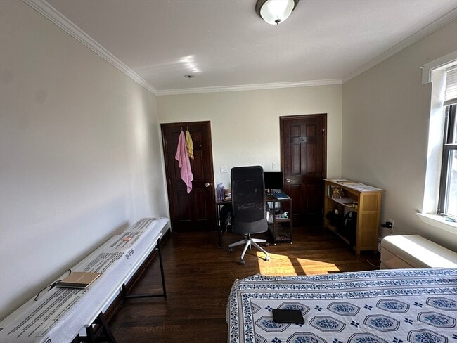 Building Photo - 435 Walnut Ave