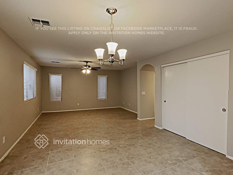 Building Photo - 42695 W Anne Ln