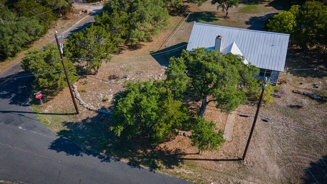 Building Photo - Bulverde Gem for Lease