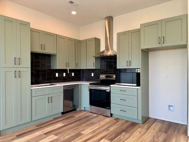 Building Photo - 1865 Zeta Way