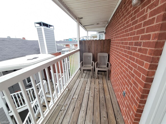 Building Photo - 1 br, 1 bath Condo - 4441 Old College Rd A...