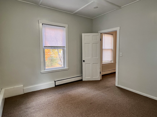 Bedroom 2 - 13 Woodland St