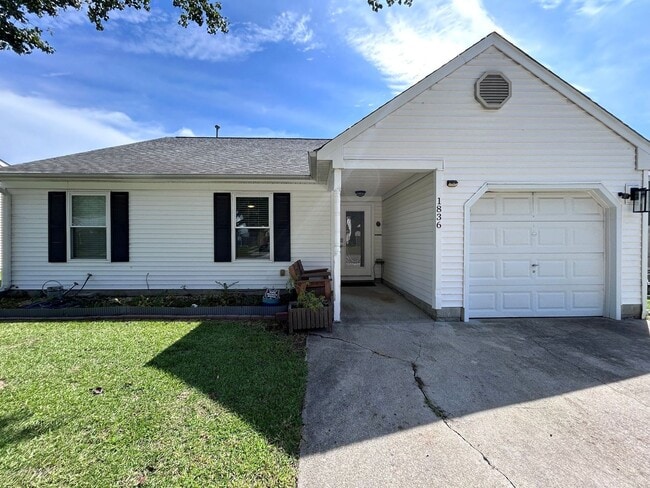 Primary Photo - 3-bedroom Gem in the heart of Virginia Beach! "ASK ABOUT OUR ZERO DEPOSIT"