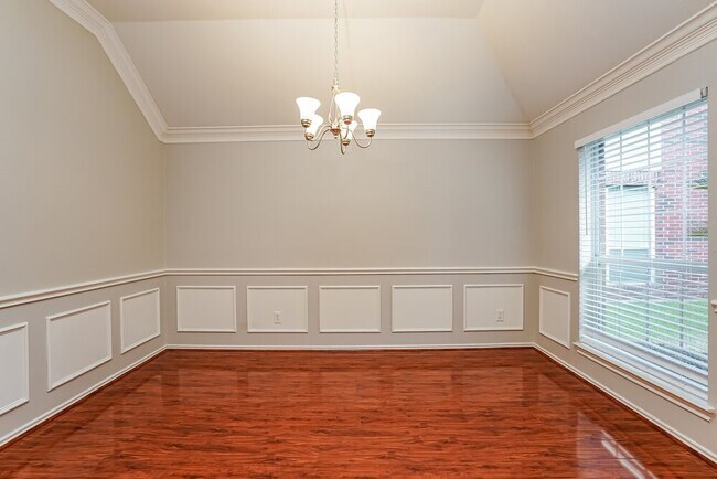 Building Photo - 24026 Hackberry Creek Dr