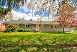 Building Photo - 3BED2BATH - YARD, GARAGE,