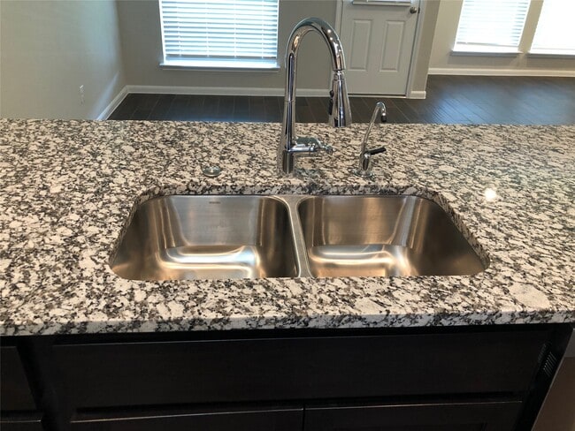 Building Photo - 28723 Yulee Mill Dr