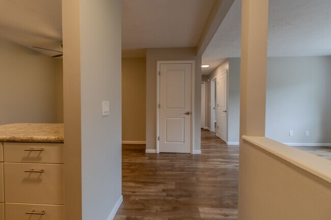 Building Photo - Live Where the City Comes Alive