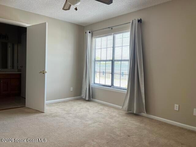 Building Photo - 1514 Manor Dr NE