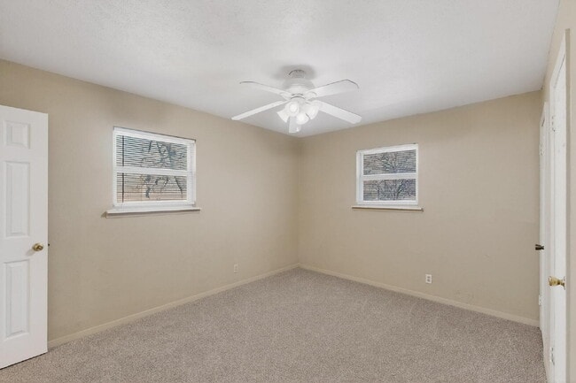 Building Photo - Charming 3-Bed Near TCU
