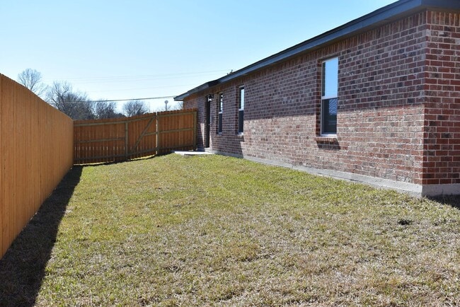 Building Photo - 1811 Ute Trail