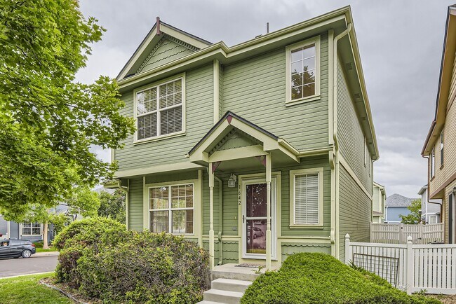 Primary Photo - 1642 S Buckley Way