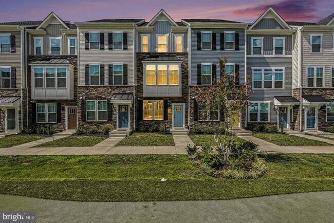 Building Photo - 4706 Torrey Ln