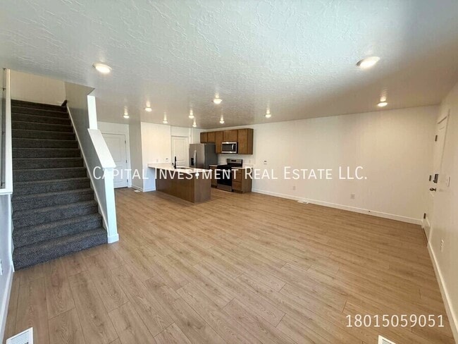 Building Photo - 4351 N 325 E