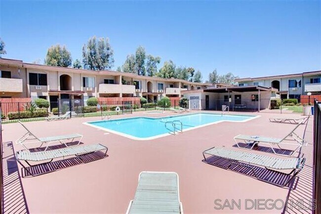Building Photo - 9574 Carroll Canyon Rd