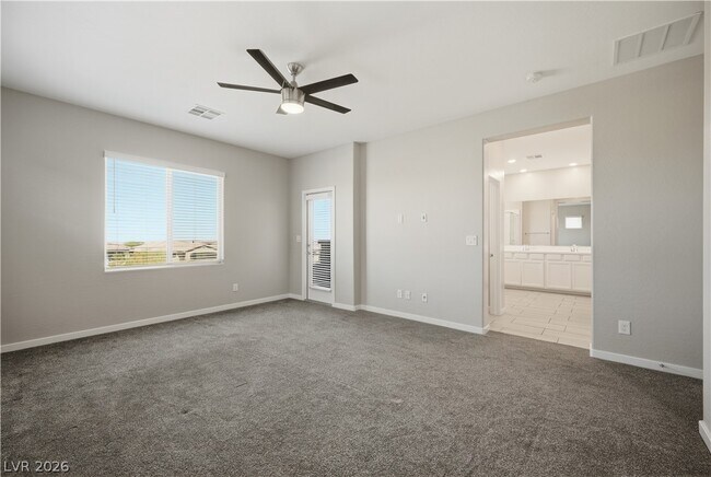 Building Photo - 748 Rogue Wave St