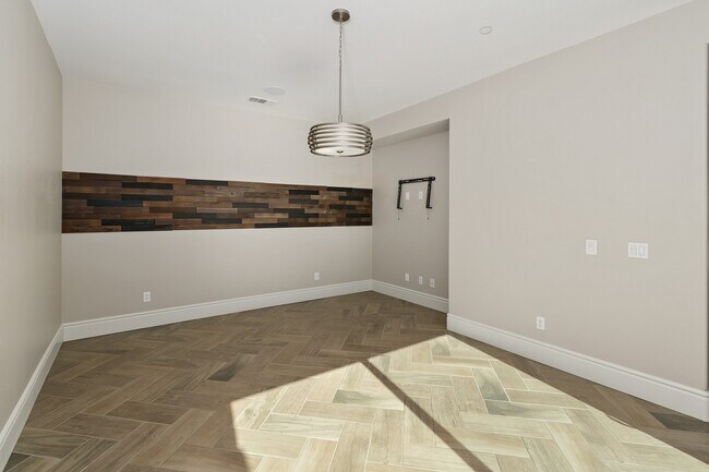 Building Photo - 30592 Hawkscrest Rd
