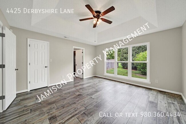 Building Photo - 4425 Derbyshire Ln
