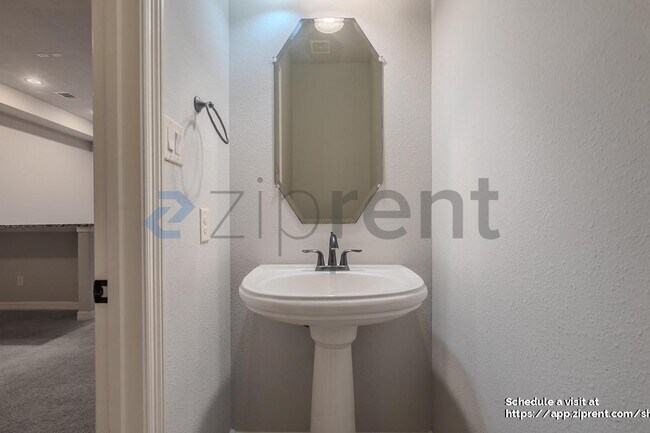 Building Photo - 3526 Cotton Farms Dr