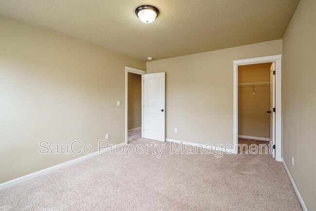 Building Photo - 2973 25th Ave