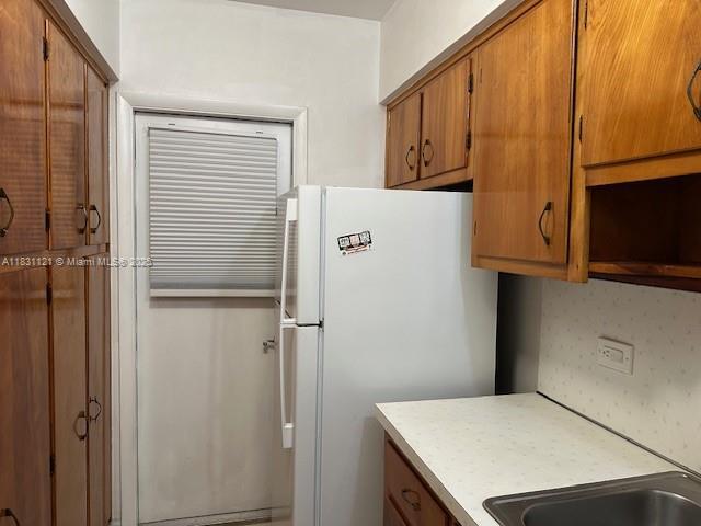 Building Photo - 6580 Santona St