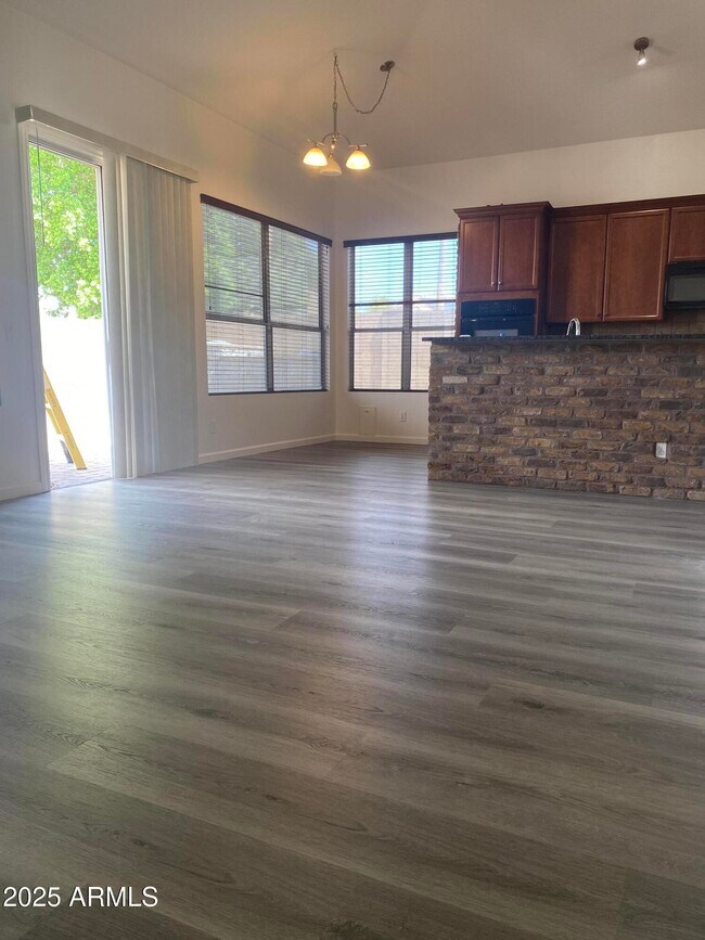 Building Photo - 7374 W Los Gatos Dr