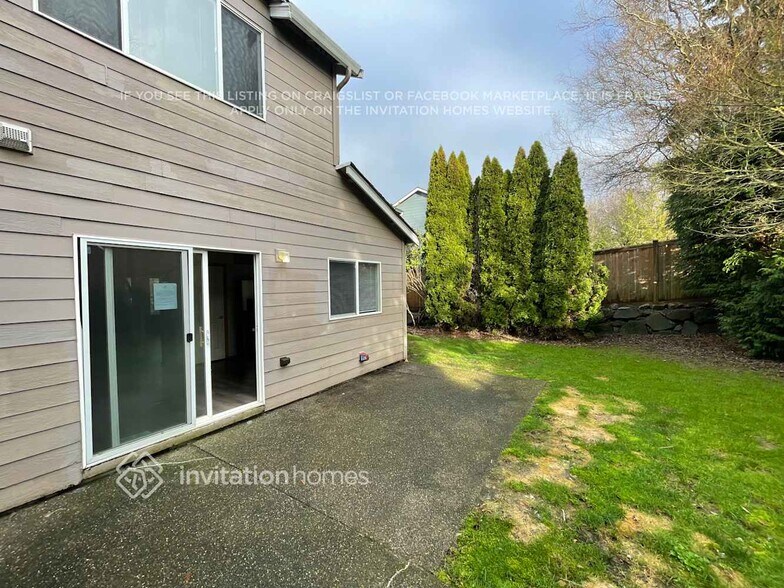 Building Photo - 5130 Perry Dr SE