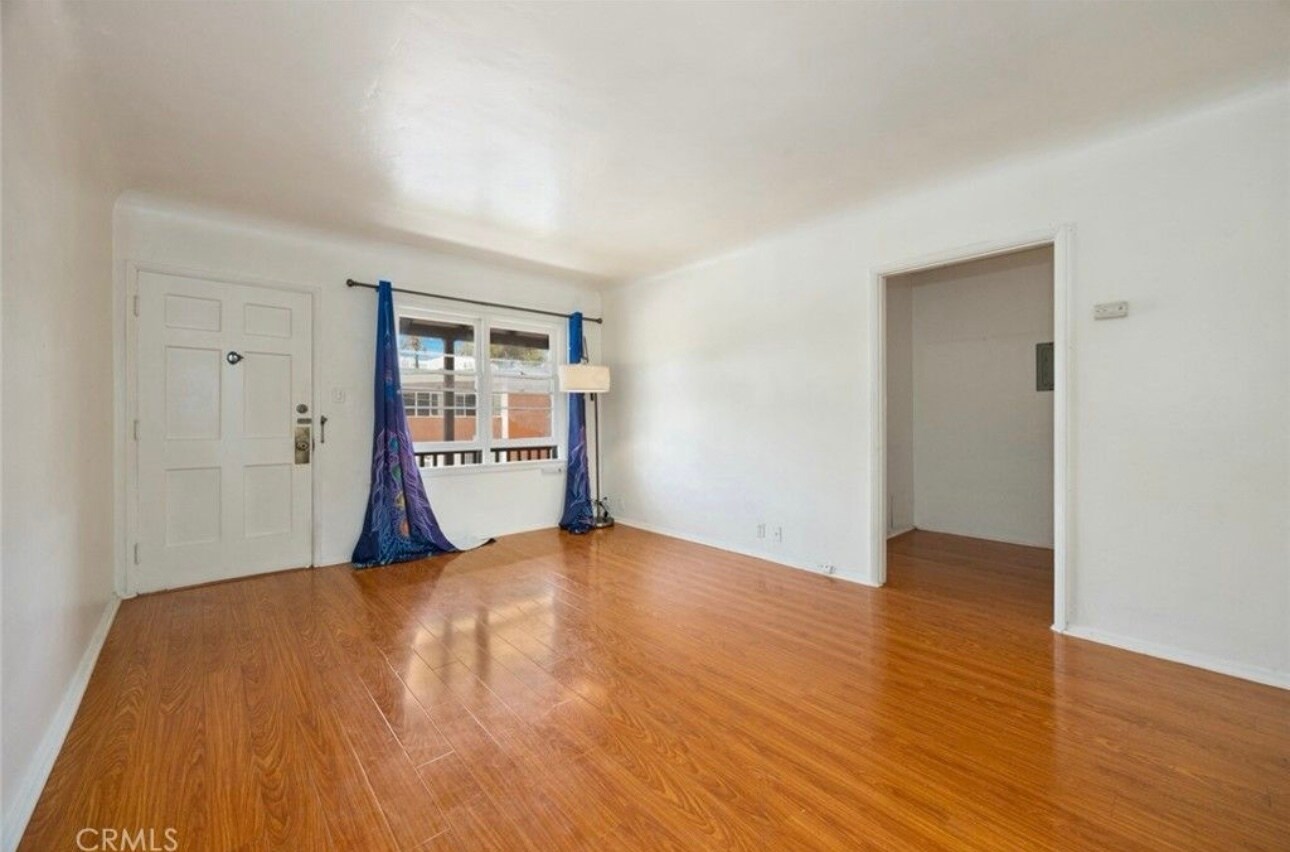 Building Photo - 337 Lime Ave