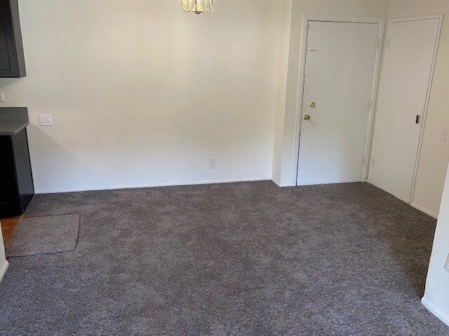 Building Photo - 5460 White Oak Ave