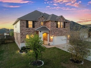 Building Photo - 6113 Lavaca Dr