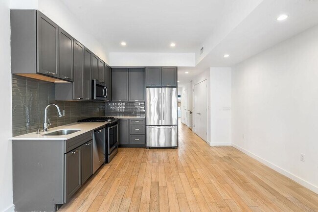 Building Photo - 355 Claremont Ave