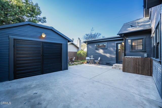 Building Photo - 5163 Highland View Ave