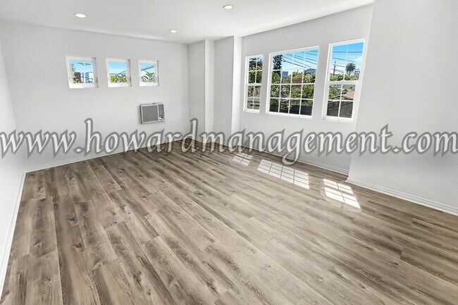 Building Photo - 1658 Centinela Ave