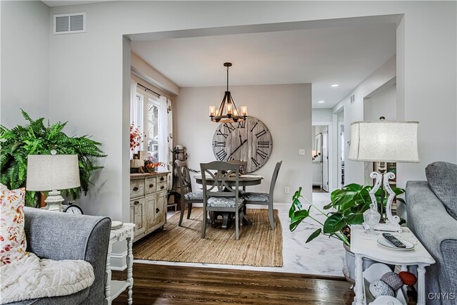 Building Photo - 58 Ballantyne Brae