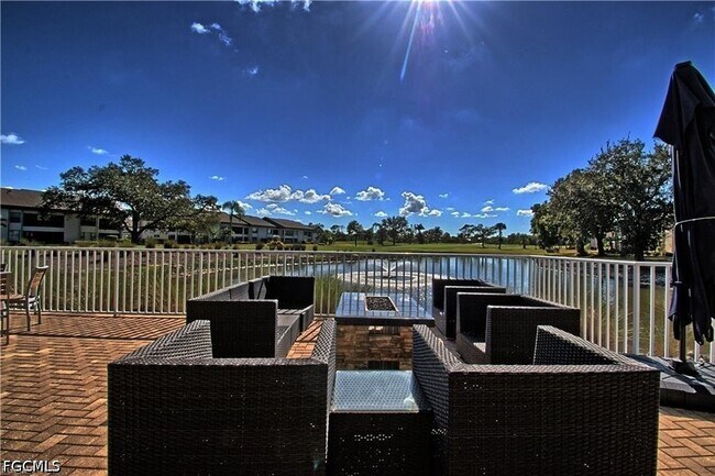 Building Photo - 5665 Trailwinds Dr