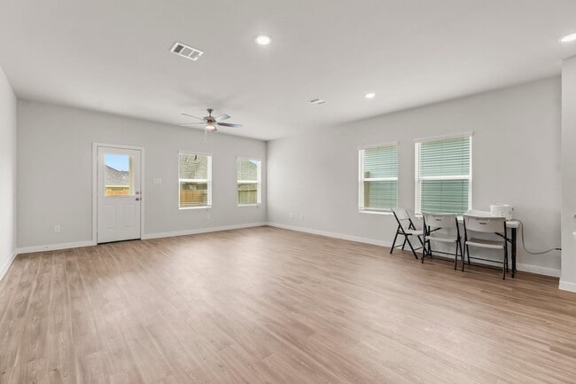 Building Photo - 11617 Whirlaway Dr