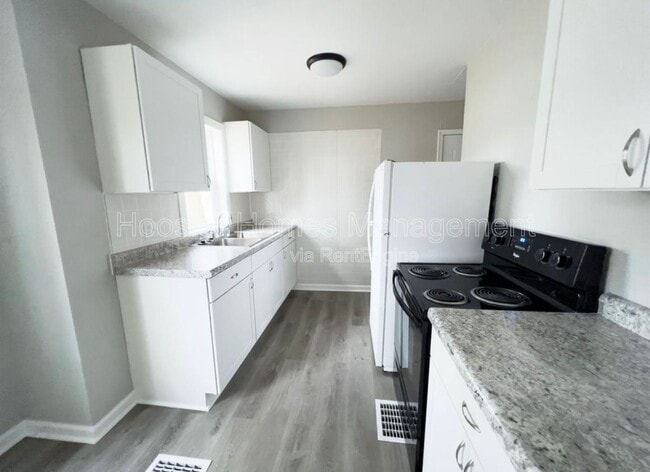 Building Photo - 4337 N Olney St