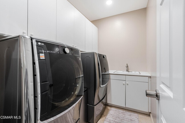 Building Photo - 504 Rustic Hills Dr