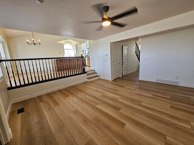 Building Photo - 4698 Colander Dr