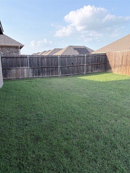 Building Photo - 152 Whitetail Wy