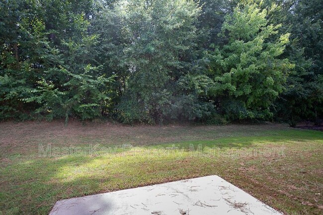 Building Photo - 7144 Great Laurel Dr